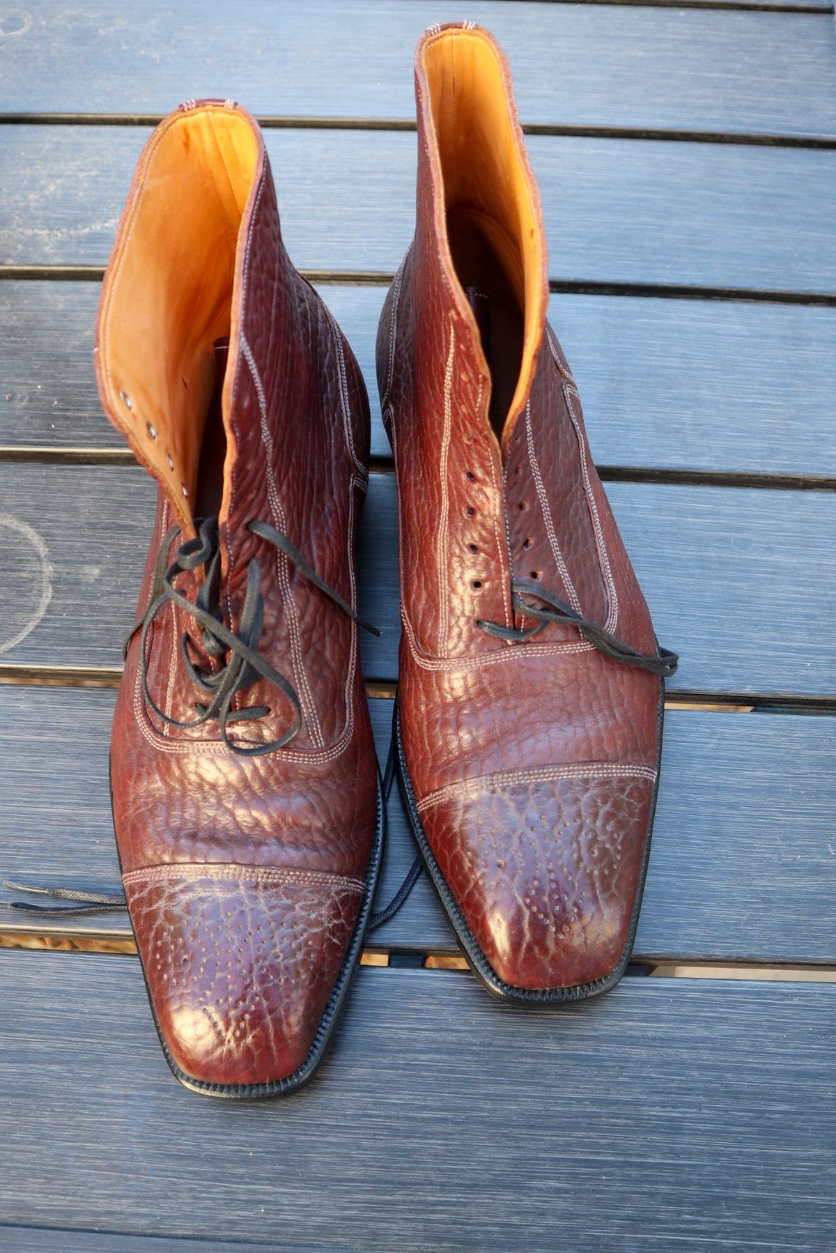 Photo by prospect_joe on July 29, 2024 of the Ichigo Ichie Vintage Boots in Horween Color 8 Montana Bison.