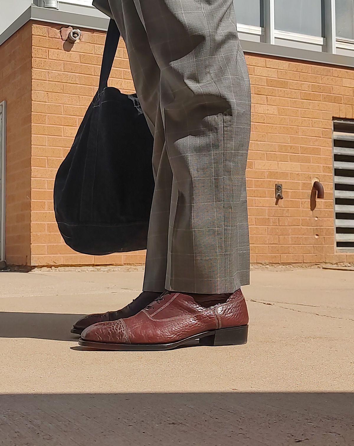 Photo by prospect_joe on August 25, 2024 of the Ichigo Ichie Vintage Boots in Horween Color 8 Montana Bison.