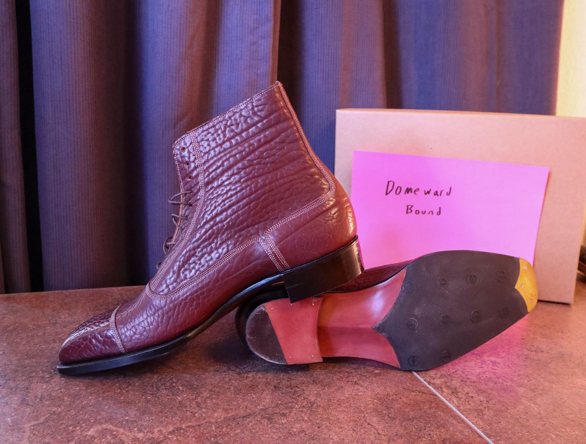 Photo by prospect_joe on October 1, 2023 of the Ichigo Ichie Vintage Boots in Horween Color 8 Montana Bison.
