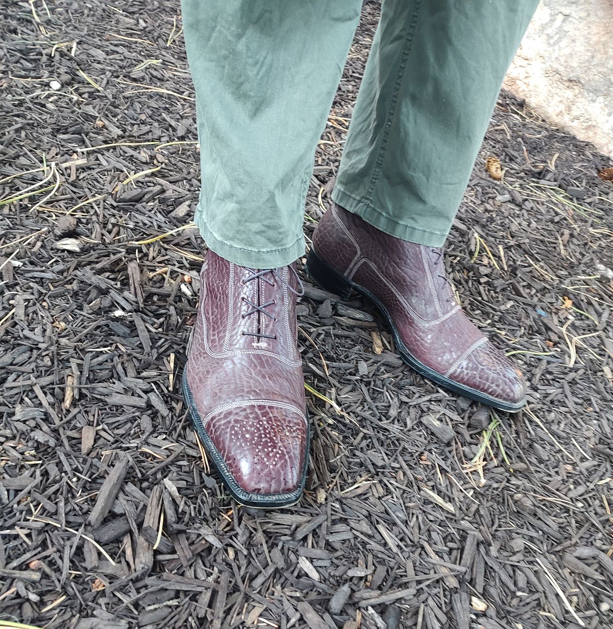 Photo by prospect_joe on October 5, 2023 of the Ichigo Ichie Vintage Boots in Horween Color 8 Montana Bison.