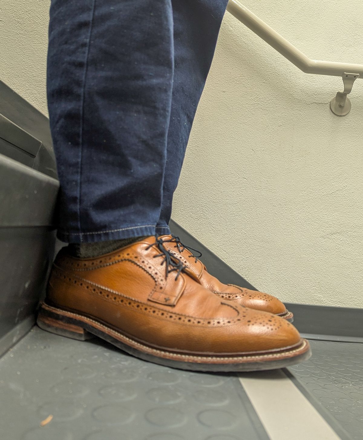 Photo by prospect_joe on January 10, 2025 of the Grant Stone Longwing in Horween Brown Pebble Grain.