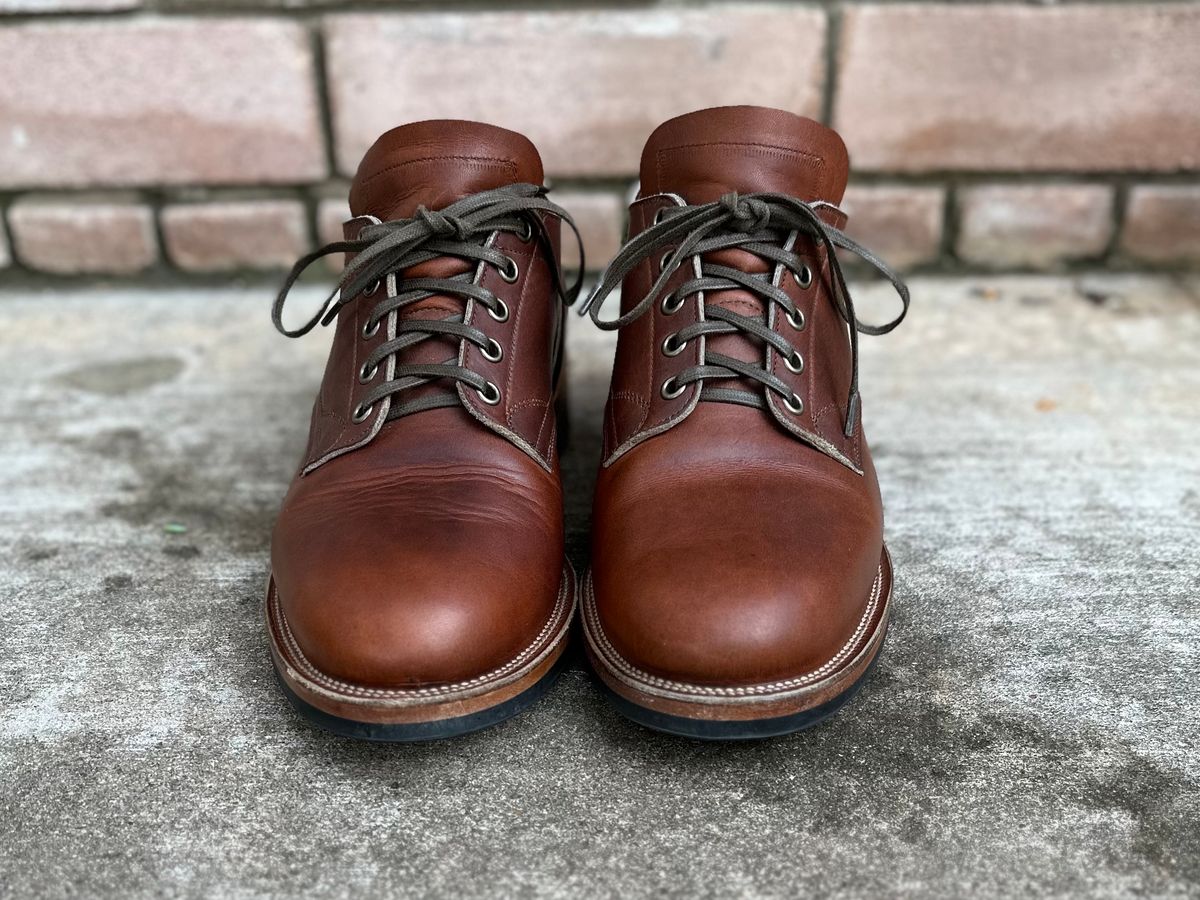 Photo by sononchalant on November 4, 2022 of the Viberg 145 Oxford in Horween Saddle Tan Chromepak.