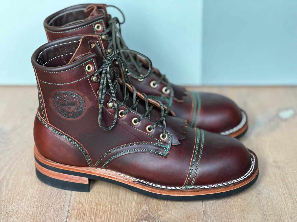 Photo by Dutchbootsguy on October 1, 2023 of the Frank's Boots Ground Pounder in Wickett & Craig Chestnut Oiled Latigo.
