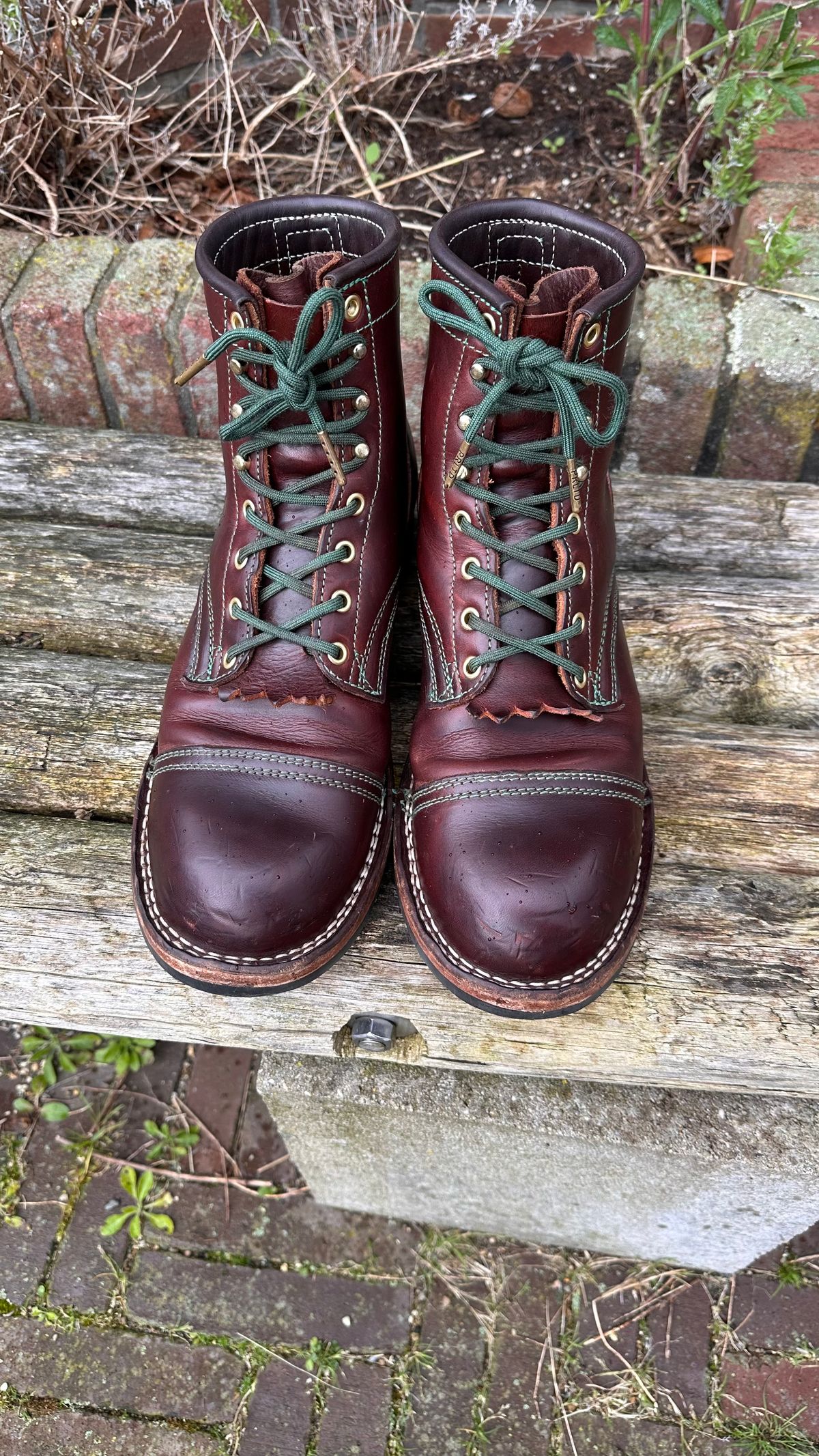 Photo by Dutchbootsguy on April 2, 2024 of the Frank's Boots Ground Pounder in Wickett & Craig Chestnut Oiled Latigo.