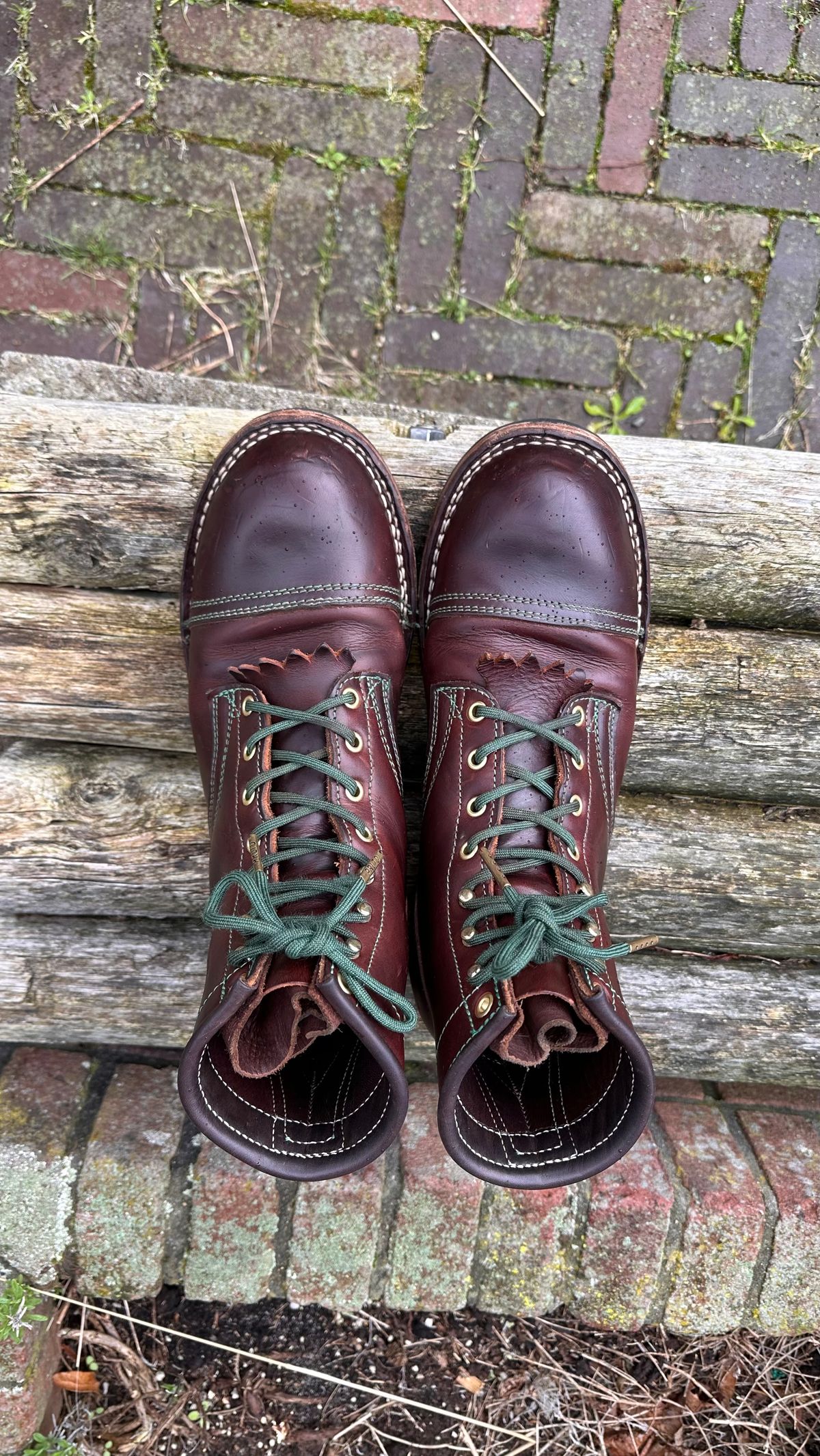 Photo by Dutchbootsguy on April 2, 2024 of the Frank's Boots Ground Pounder in Wickett & Craig Chestnut Oiled Latigo.