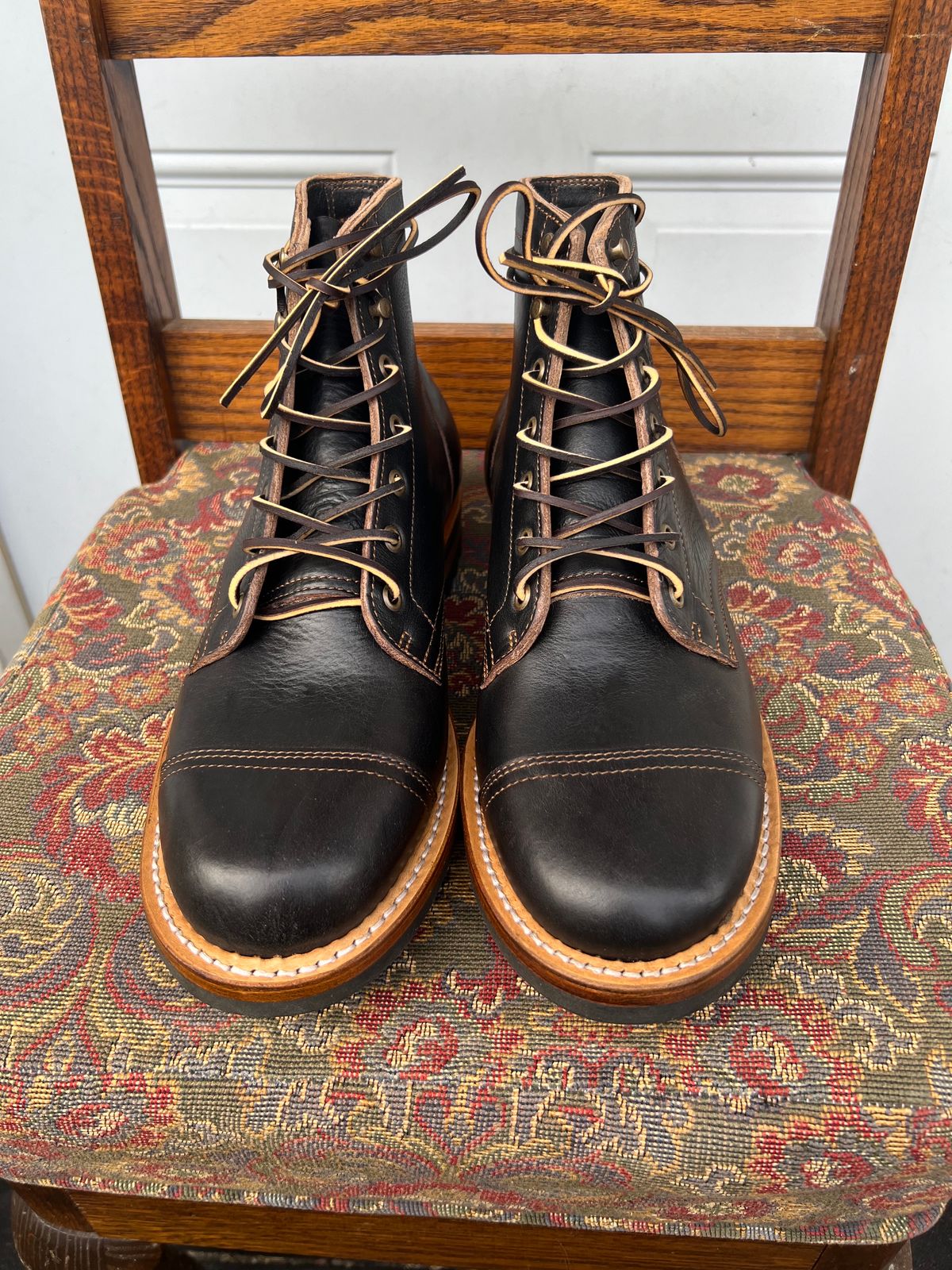 Photo by MrHammett86 on October 5, 2023 of the Truman Unknown Model in Black Teacore.