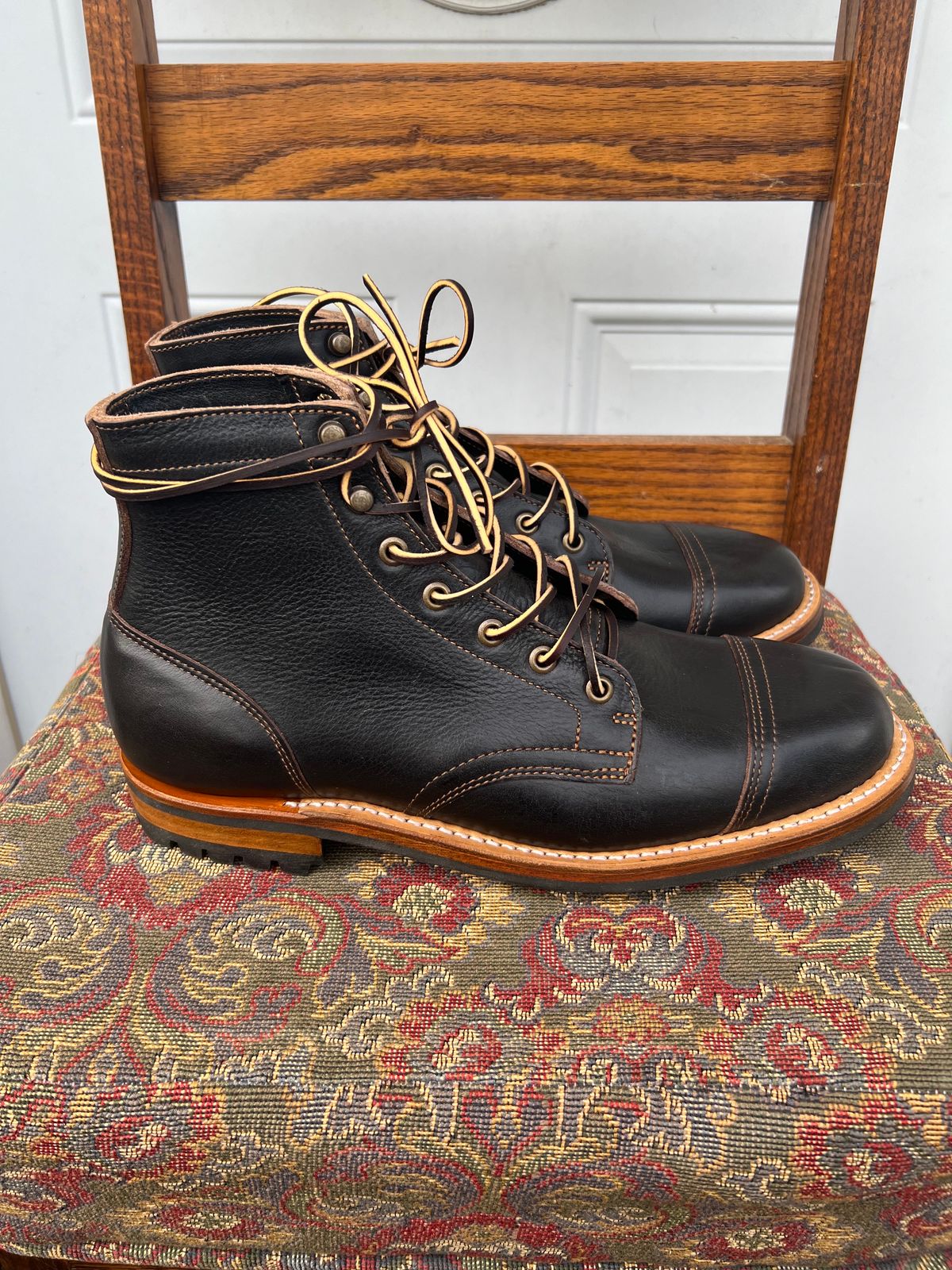 Photo by MrHammett86 on October 5, 2023 of the Truman Unknown Model in Black Teacore.