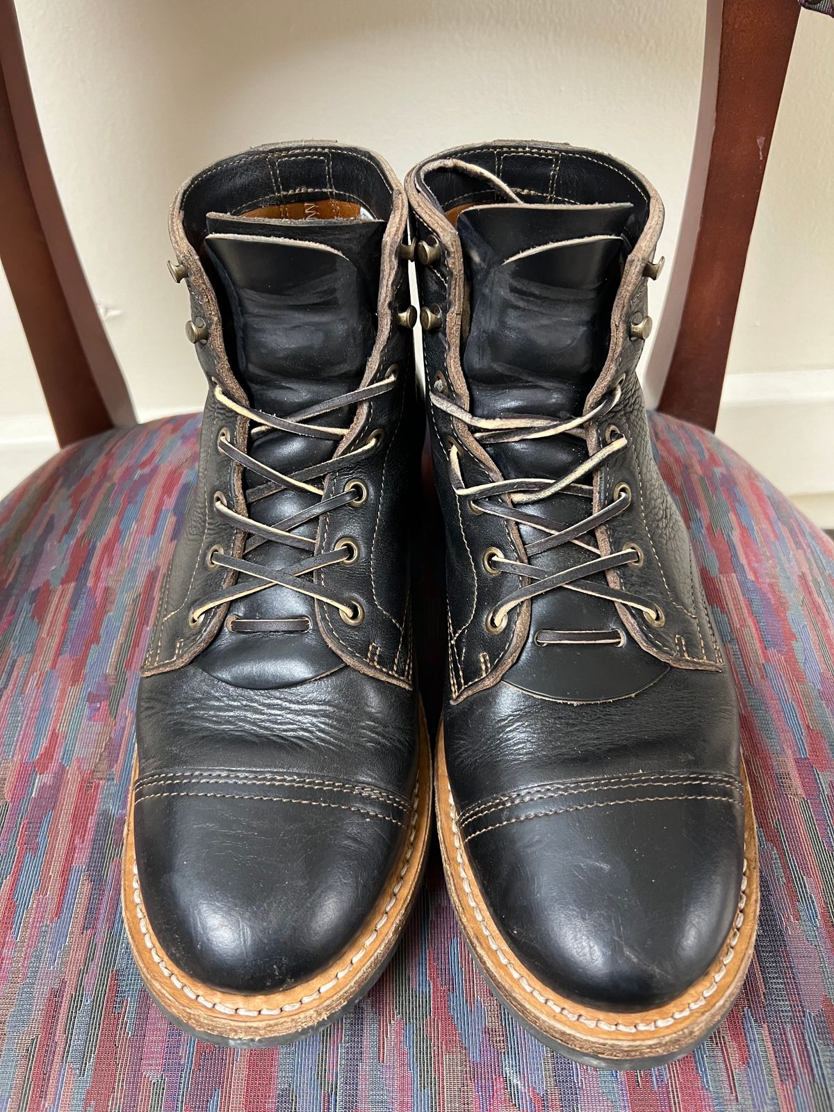 Photo by MrHammett86 on November 9, 2023 of the Truman Unknown Model in Black Teacore.