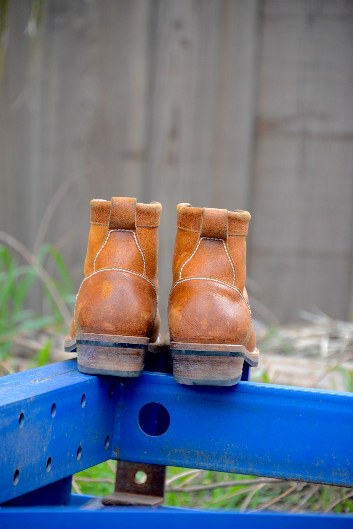 Photo by Eddie on March 5, 2023 of the Txture Sanity Boots in C.F. Stead Coach Crazy Cow.