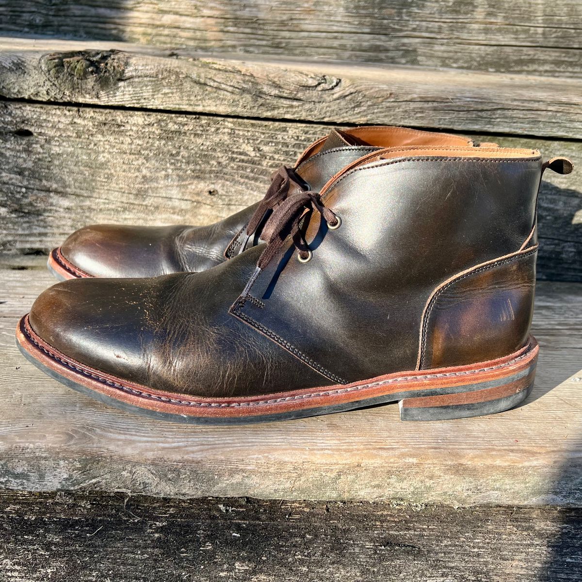 Photo by mreams99 on December 4, 2025 of the Allen Edmonds Chandler in Allen Edmonds / Antique Hickory.