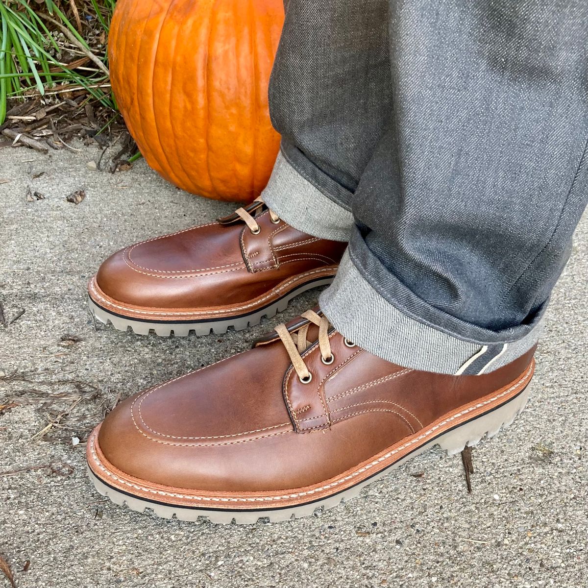Photo by mreams99 on October 2, 2023 of the Allen Edmonds Freeport in Horween Natural Chromexcel.