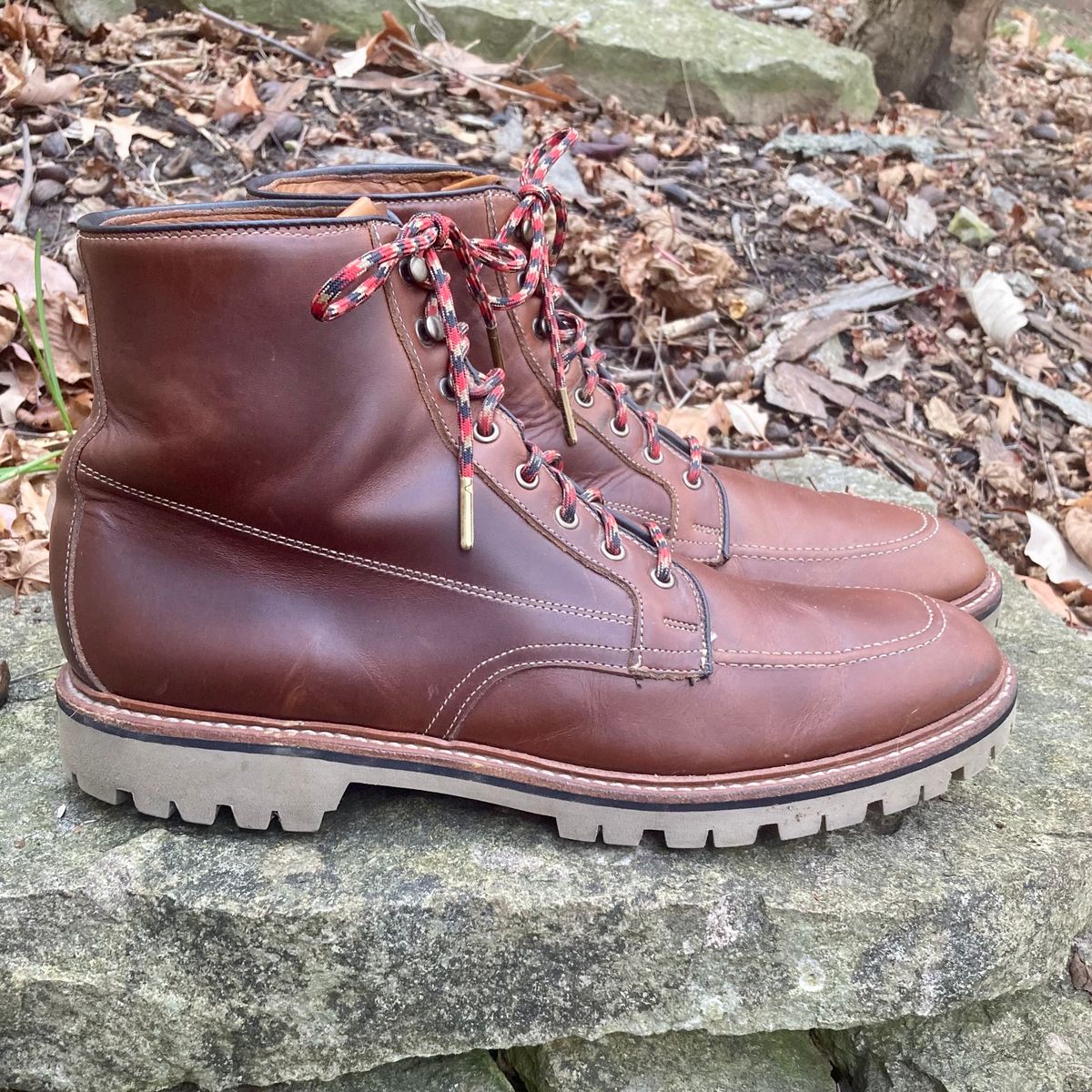 Photo by mreams99 on December 4, 2023 of the Allen Edmonds Freeport in Horween Natural Chromexcel.
