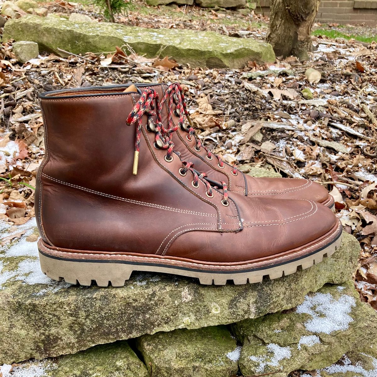 Photo by mreams99 on January 4, 2024 of the Allen Edmonds Freeport in Horween Natural Chromexcel.