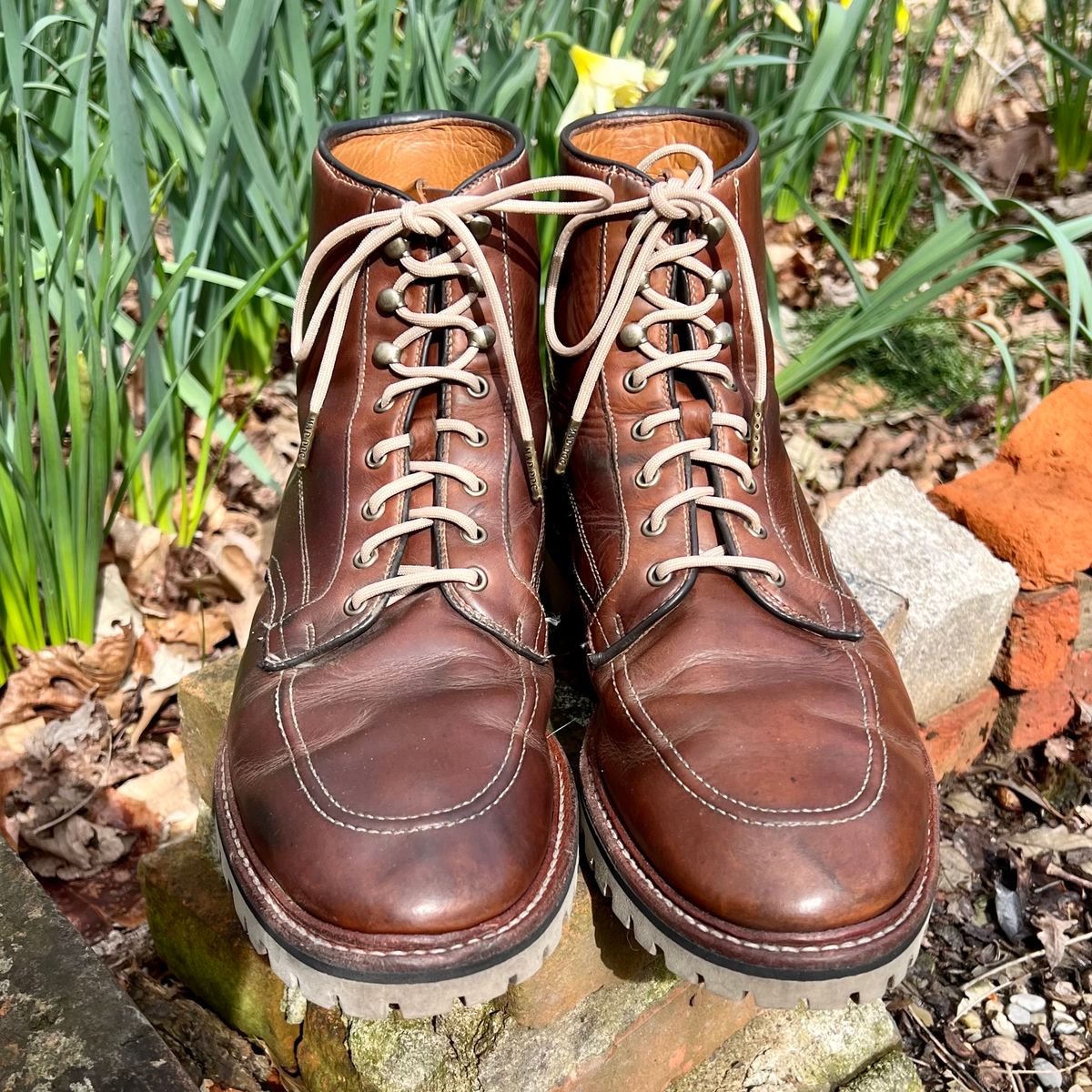 Photo by mreams99 on April 5, 2024 of the Allen Edmonds Freeport in Horween Natural Chromexcel.