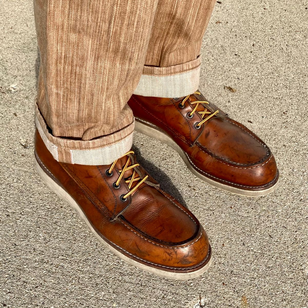 Photo by mreams99 on January 5, 2023 of the Red Wing 8-Inch Classic Moc in S.B. Foot Oro-Iginal.