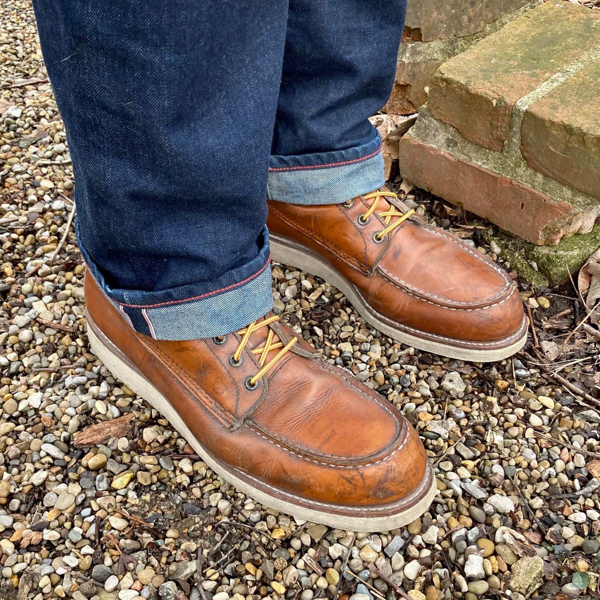 Photo by mreams99 on February 17, 2023 of the Red Wing 8-Inch Classic Moc in S.B. Foot Oro-Iginal.