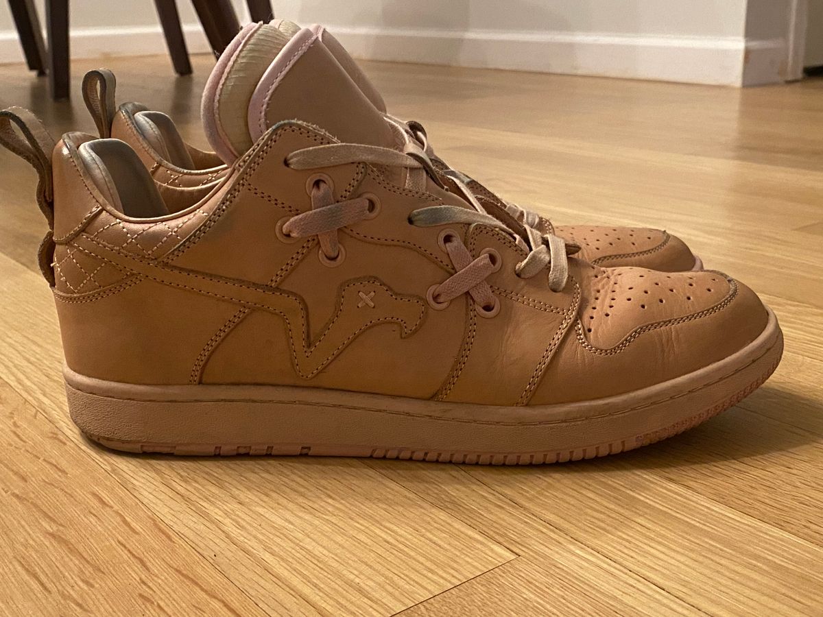 Photo by Aquabacs on February 5, 2023 of the Sia Collective D.1.Y Low in Unknown Natural Veg Tan.