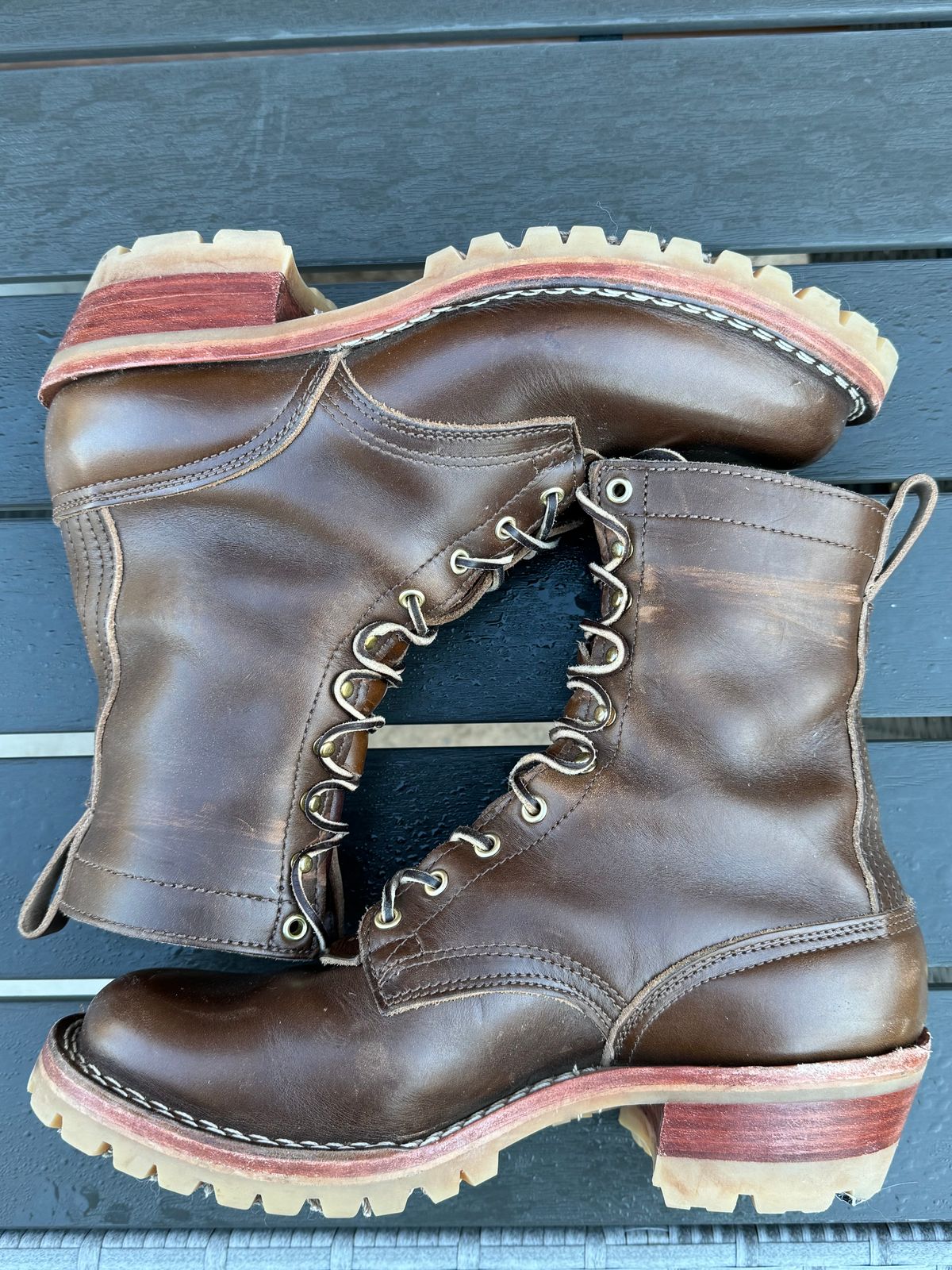 Photo by PLopez578 on January 5, 2024 of the Nicks DomePro in Horween British Tan Chromexcel.
