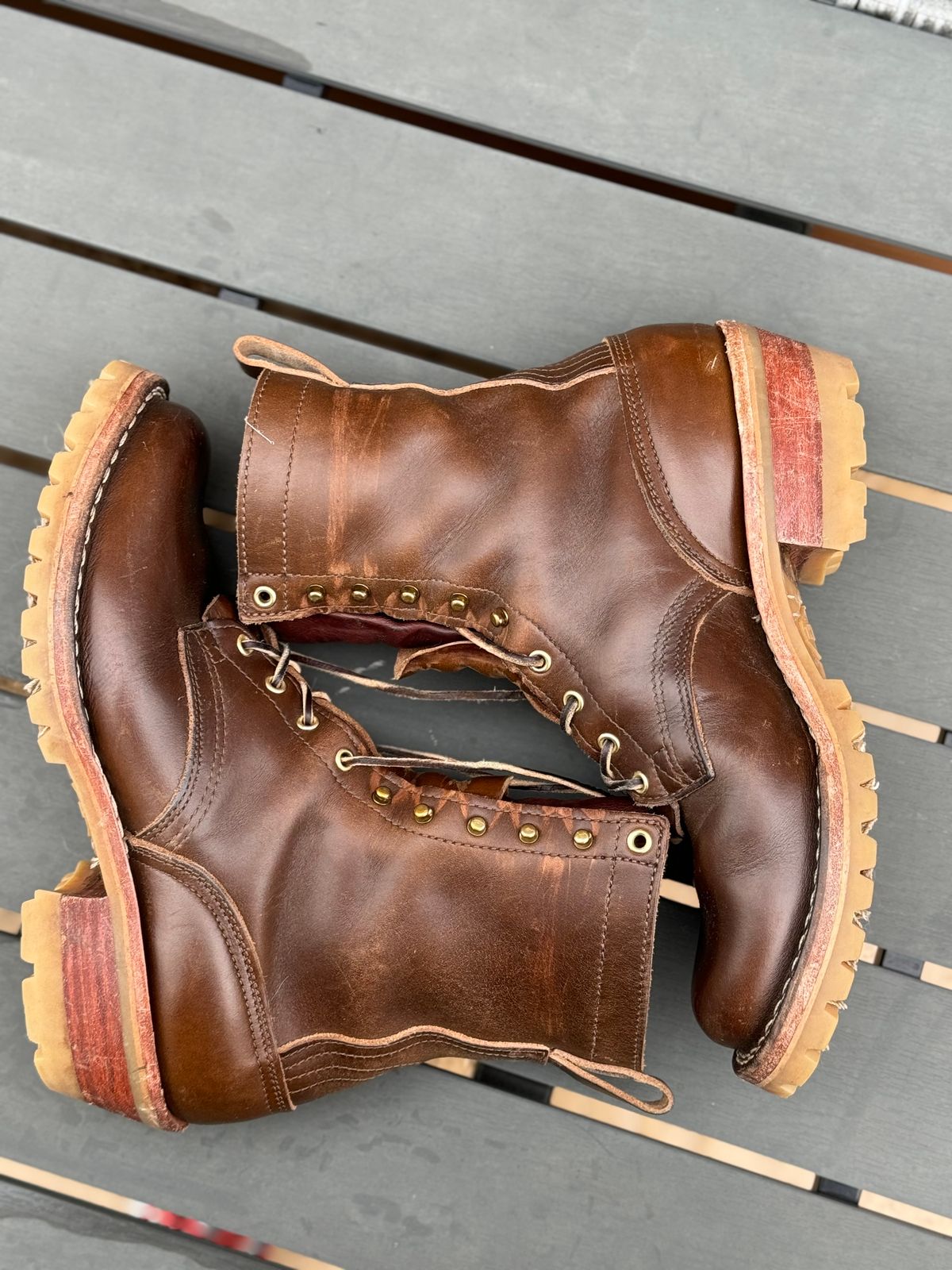 Photo by PLopez578 on April 5, 2024 of the Nicks DomePro in Horween British Tan Chromexcel.