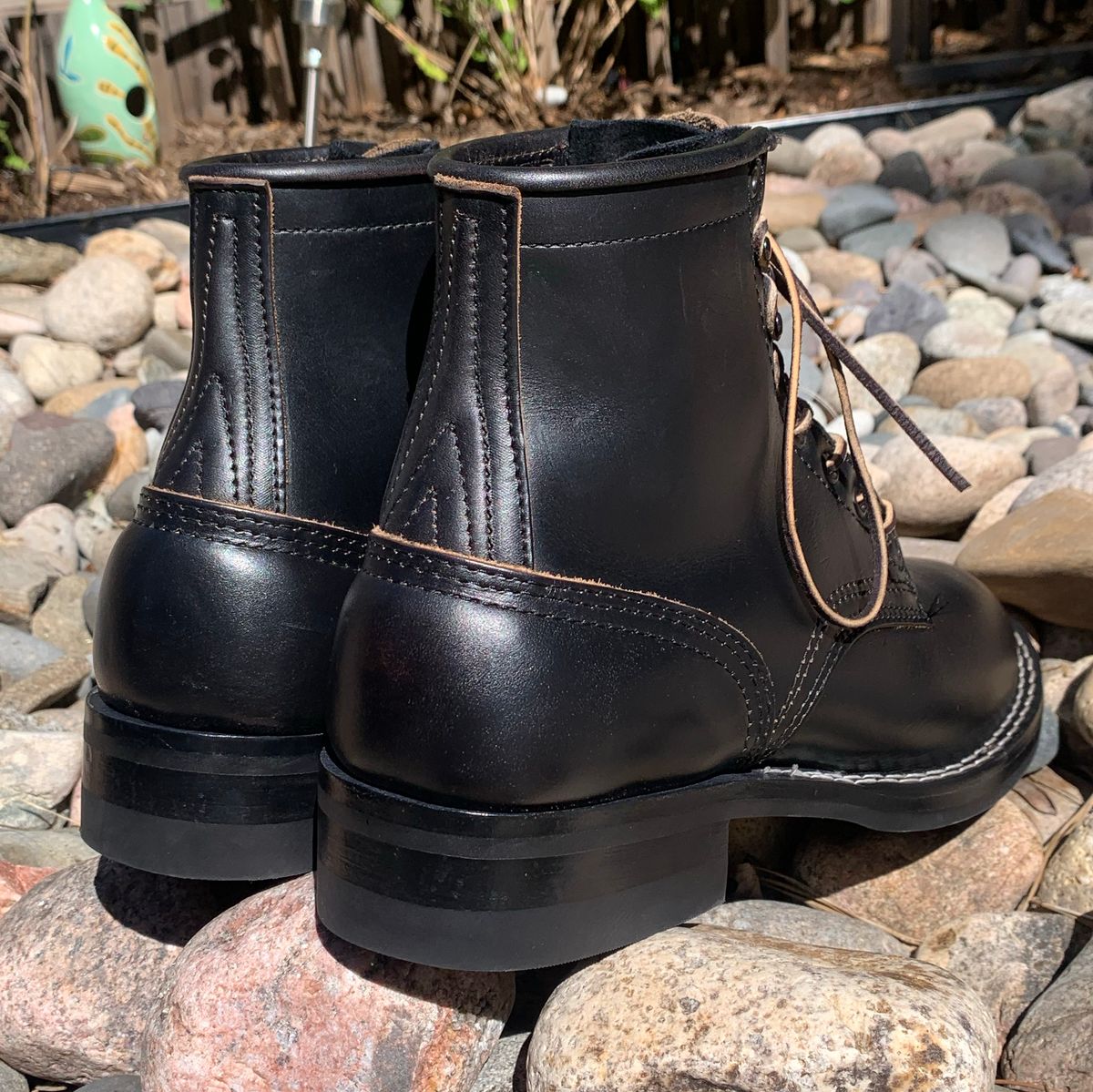 Photo by drako on September 17, 2023 of the Nicks Falcon in Horween Black Chromexcel.