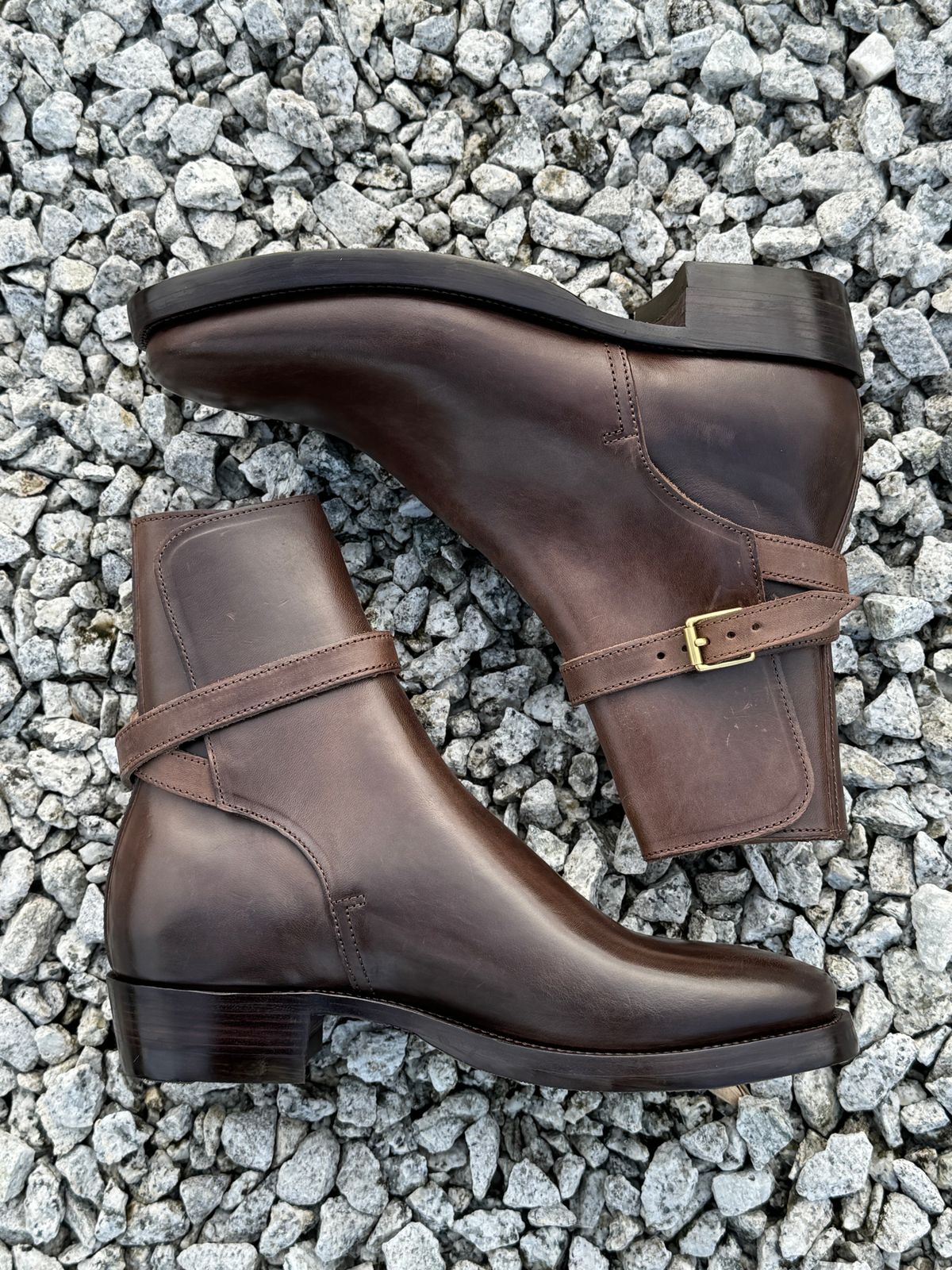 Photo by mk_alexchong on October 1, 2024 of the XBXS Jodhpur in Maryam Brown Horsebutt.