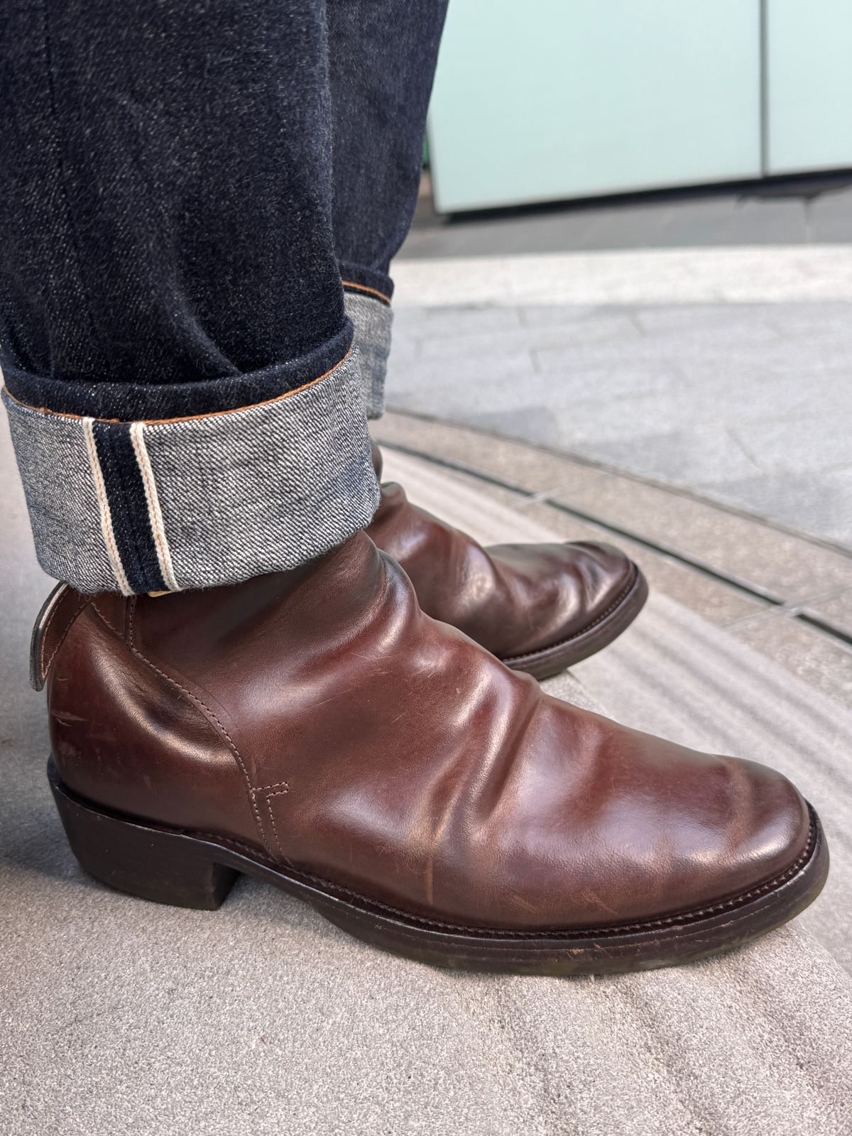 Photo by mk_alexchong on February 28, 2025 of the XBXS Jodhpur in Maryam Brown Horsebutt.