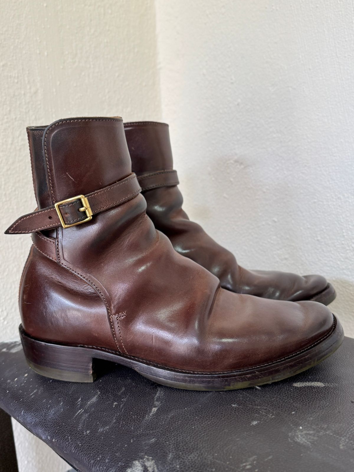 Photo by mk_alexchong on March 20, 2025 of the XBXS Jodhpur in Maryam Brown Horsebutt.