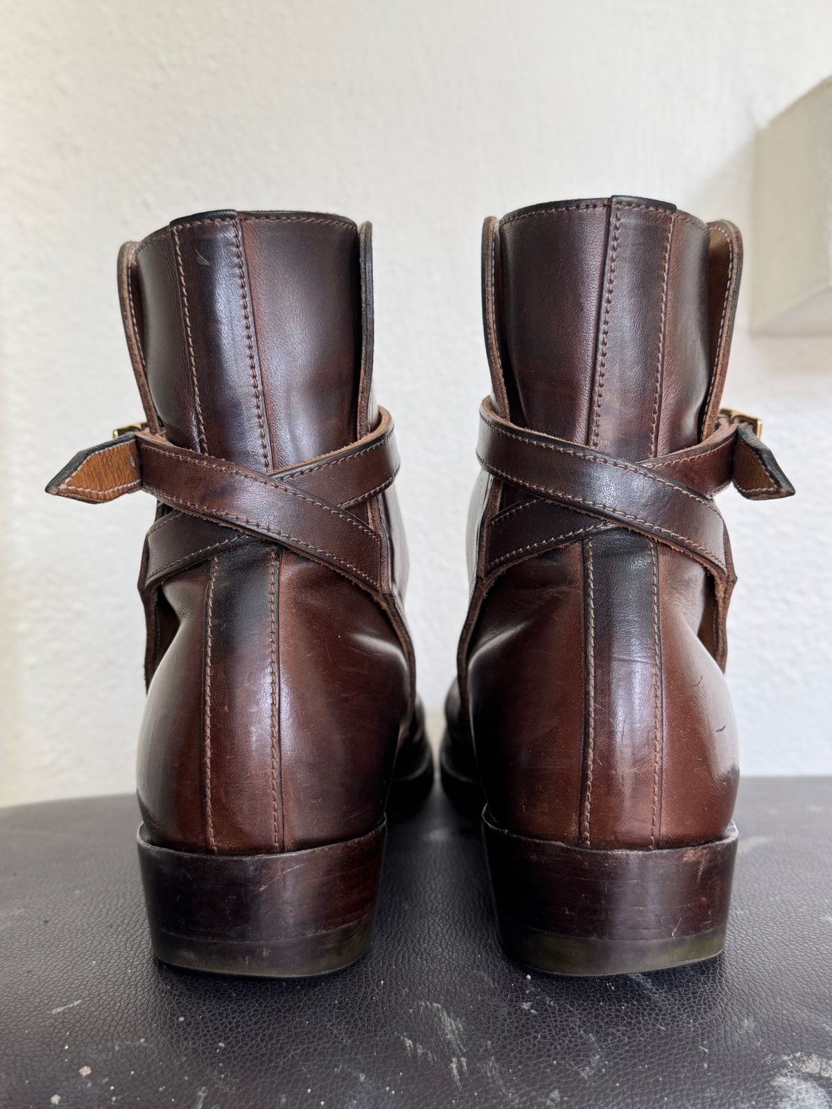Photo by mk_alexchong on March 20, 2025 of the XBXS Jodhpur in Maryam Brown Horsebutt.