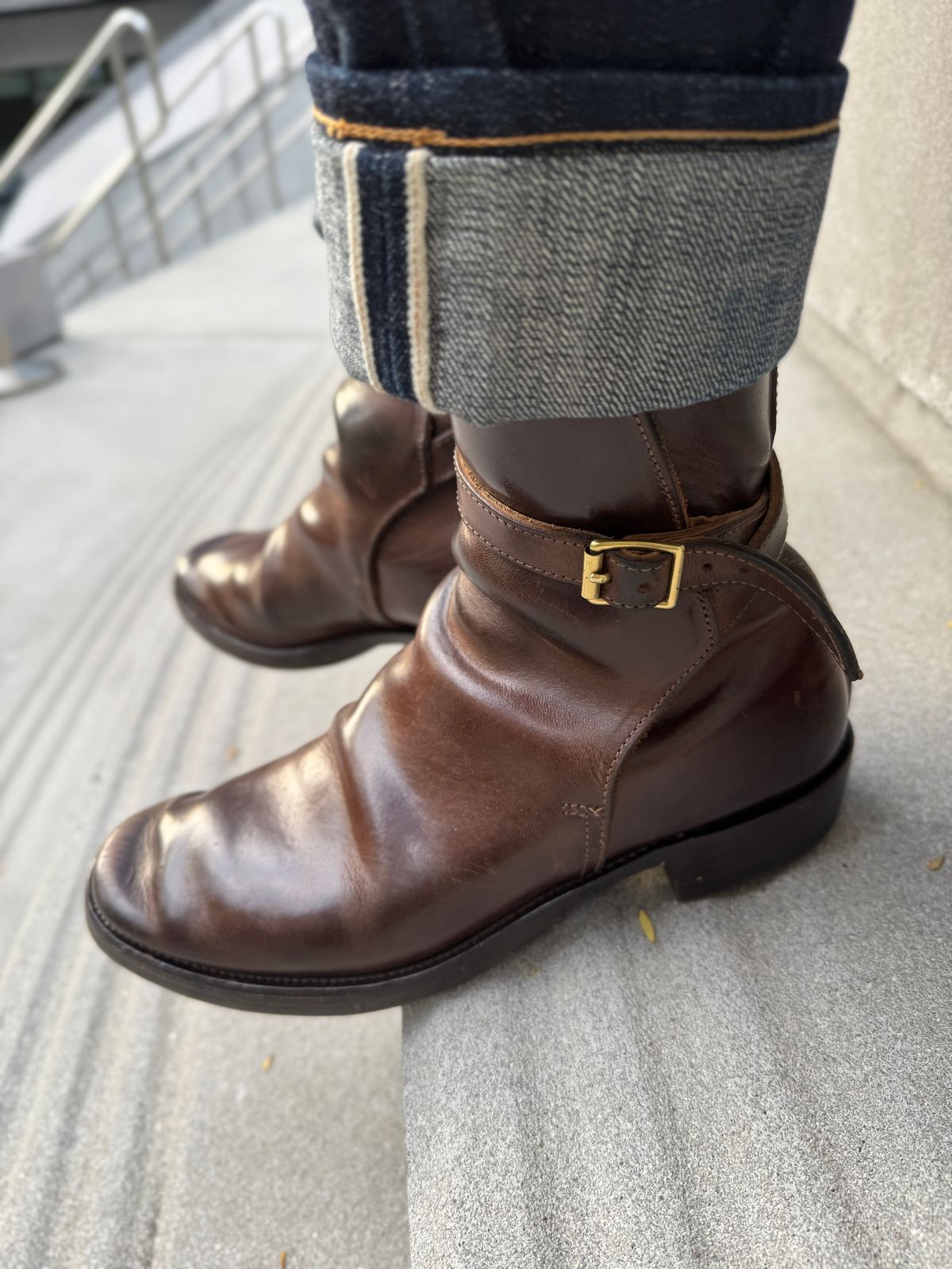 Photo by mk_alexchong on May 22, 2025 of the XBXS Jodhpur in Maryam Brown Horsebutt.