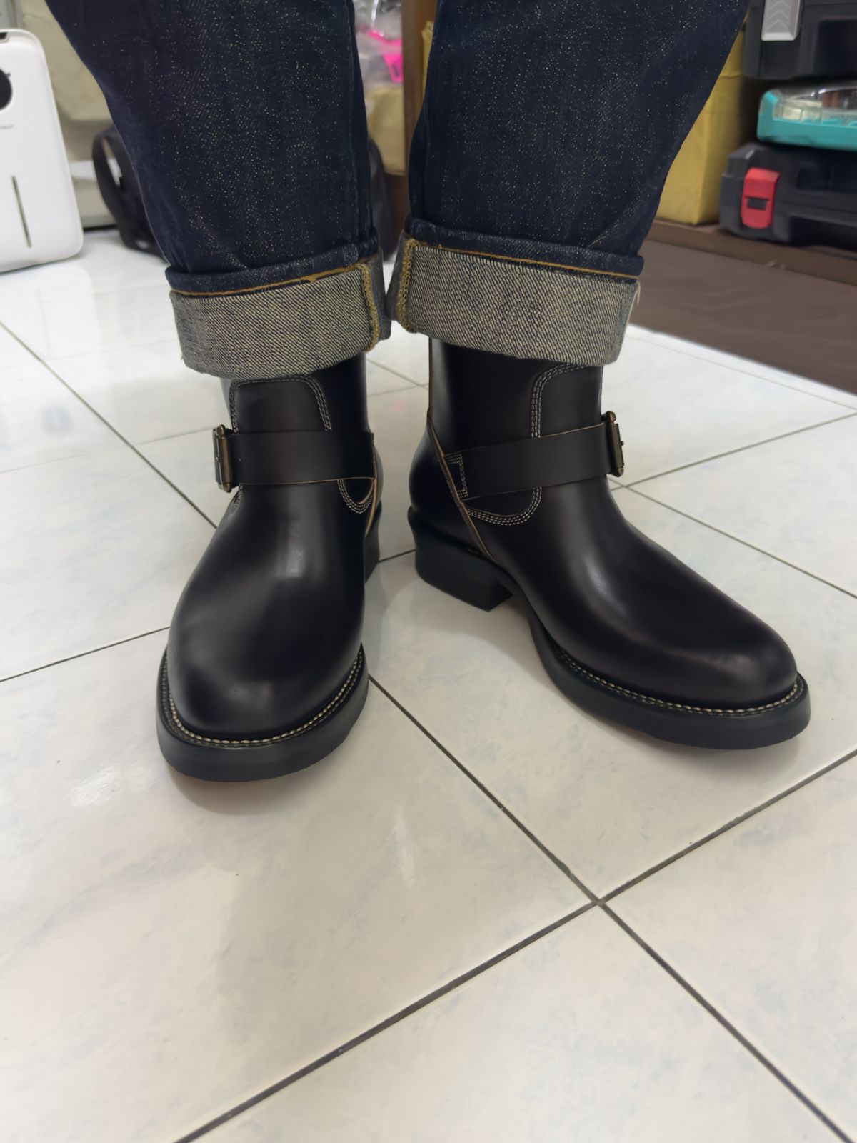 Photo by mk_alexchong on October 21, 2025 of the Flame Panda Engineer Boot in FP Natural Shell cordovan - Overdyed Brown Then Black.