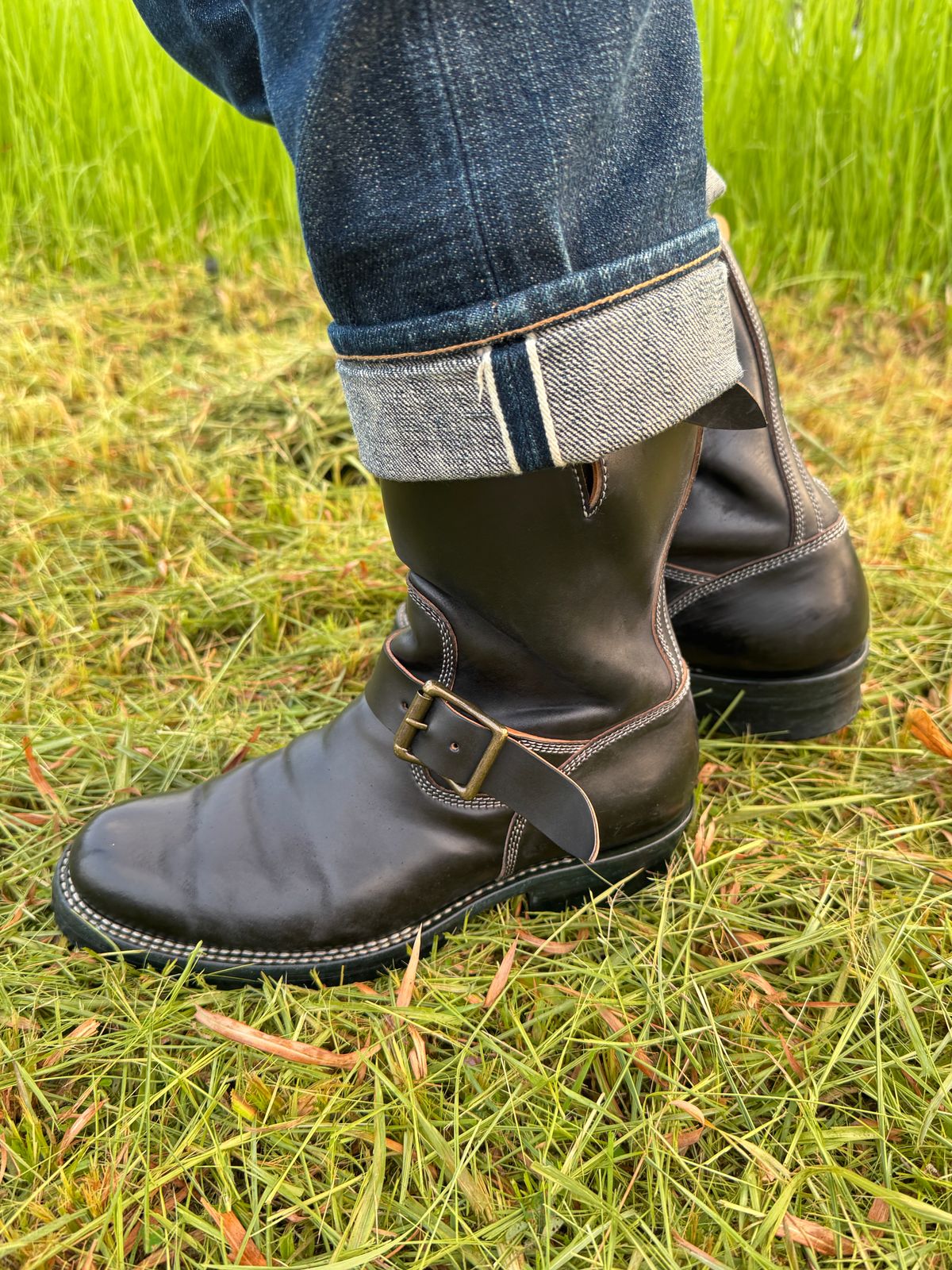 Photo by mk_alexchong on December 2, 2025 of the Flame Panda Engineer Boot in FP Natural Shell cordovan - Overdyed Brown Then Black.