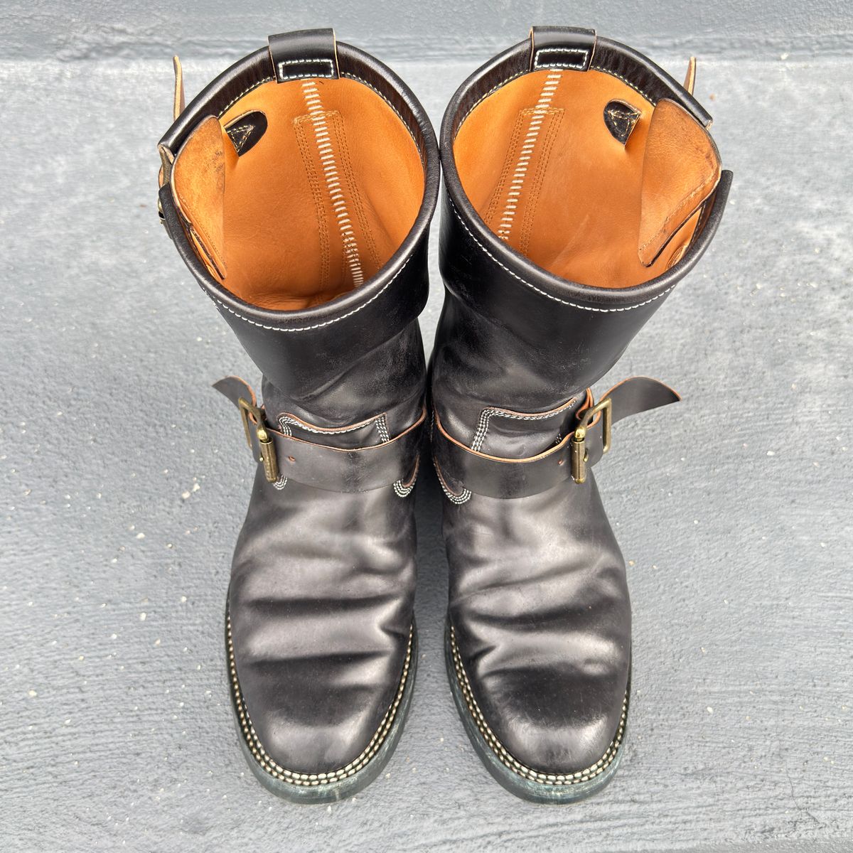 Photo by mk_alexchong on December 16, 2025 of the Flame Panda Engineer Boot in FP Natural Shell cordovan - Overdyed Brown Then Black.