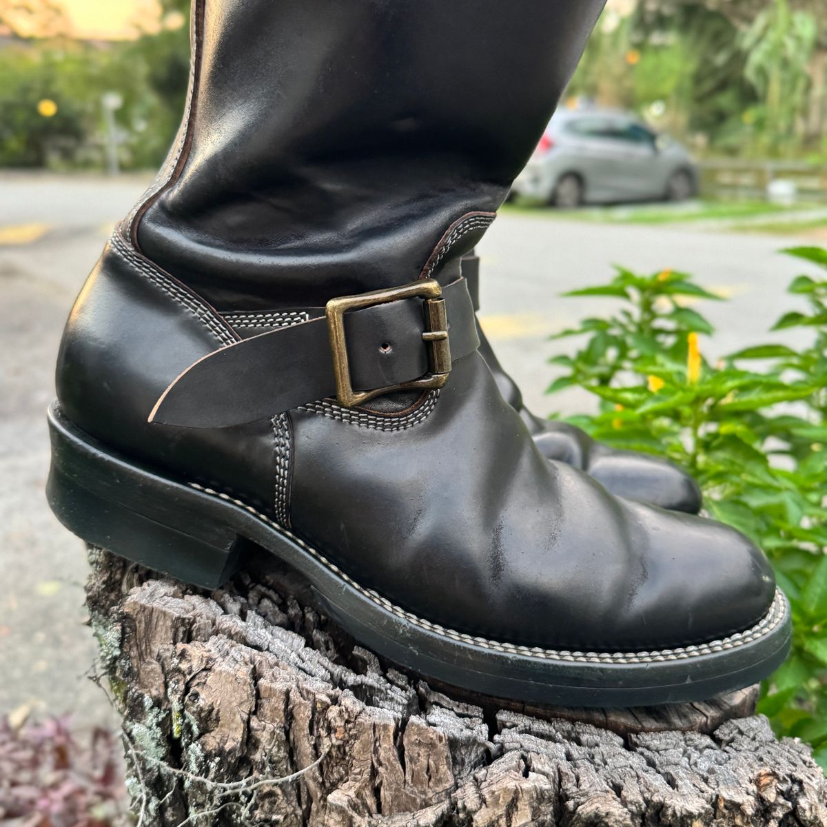 Photo by mk_alexchong on January 24, 2026 of the Flame Panda Engineer Boot in FP Natural Shell cordovan - Overdyed Brown Then Black.