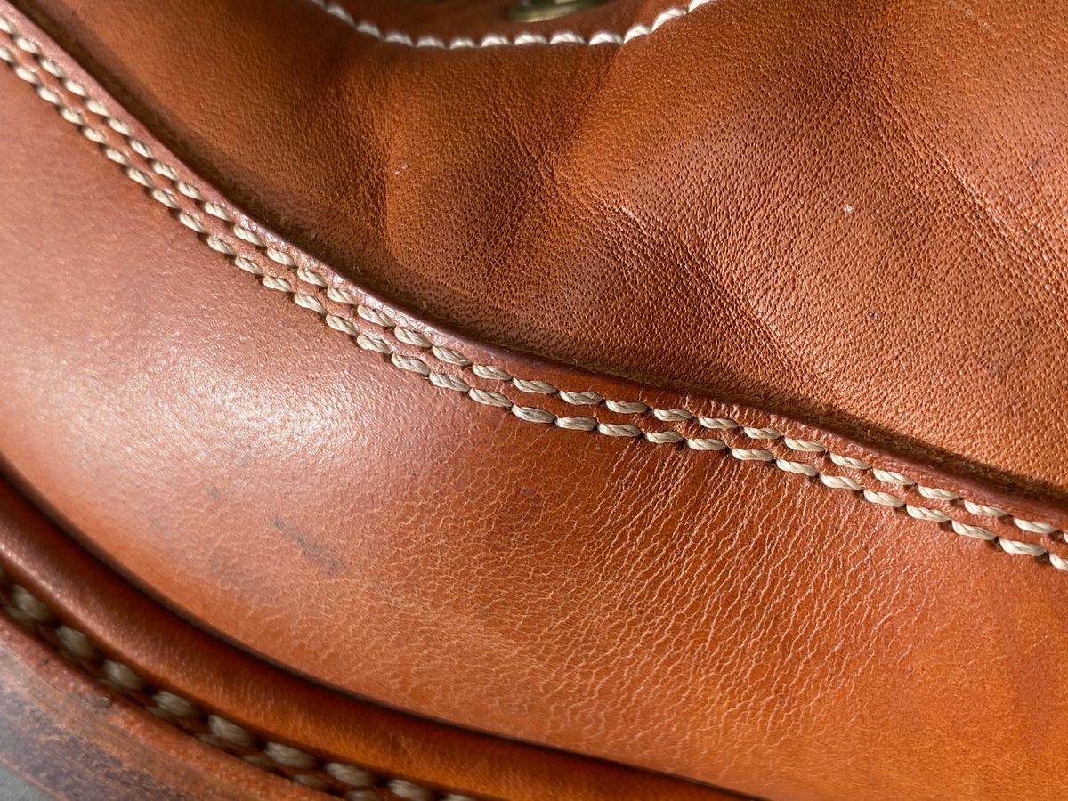 Photo by mk_alexchong on November 19, 2023 of the Flame Panda Monkey Boot in Tochigi Natural Cowhide & Maryam Natural Horsebutt.