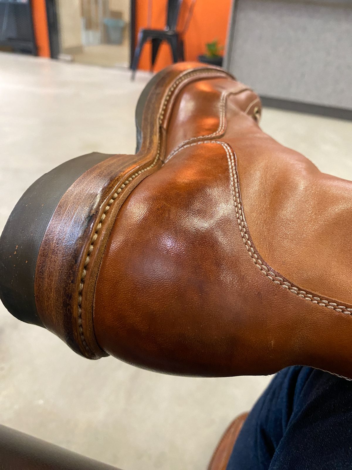 Photo by mk_alexchong on January 10, 2024 of the Flame Panda Monkey Boot in Tochigi Natural Cowhide & Maryam Natural Horsebutt.