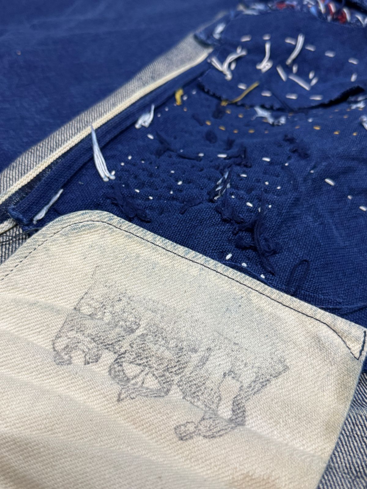 Photo by mk_alexchong on December 24, 2024 of the Big John RARE R008 in 15.5oz.