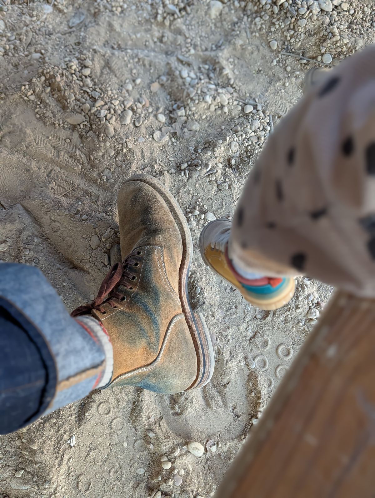 Photo by hiimhoan on March 14, 2026 of the Akito Boondockers in Horween Natural Latigo Roughout.