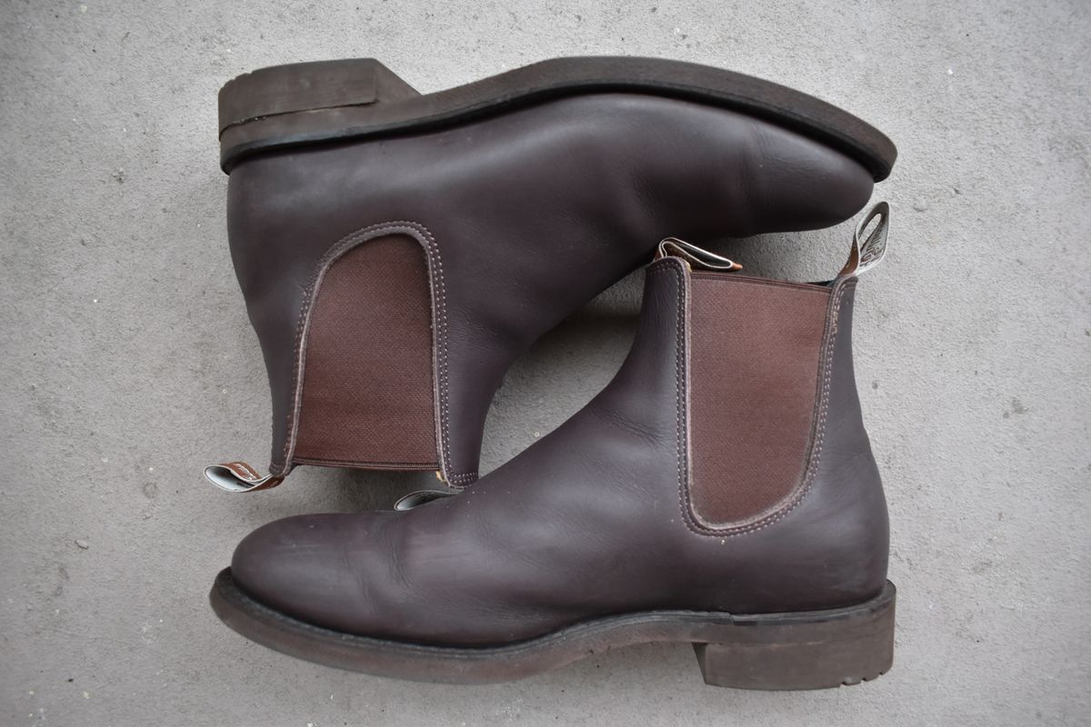 Photo by brother_mc on January 5, 2023 of the R.M. Williams Gardener Boot in Brown Greasy Kip.