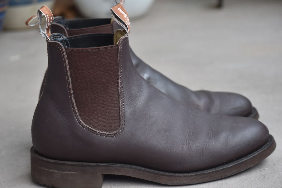 Photo by brother_mc on January 5, 2023 of the R.M. Williams Gardener Boot in Brown Greasy Kip.