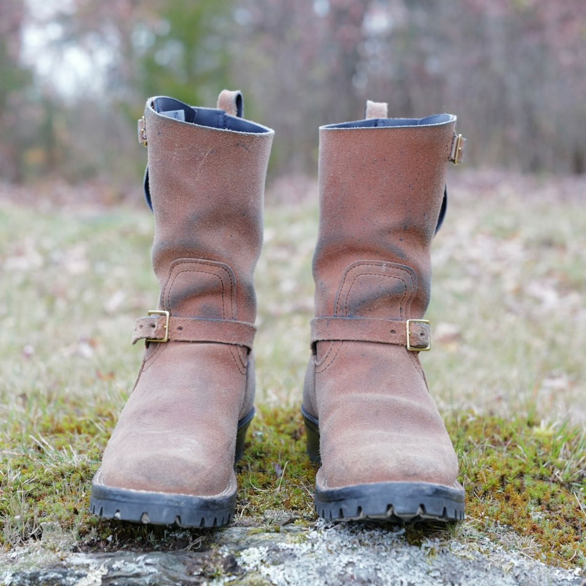 Photo by jononono on November 5, 2025 of the Nicks Pullman in Wickett & Craig Cobalt Double Stuffed Roughout.