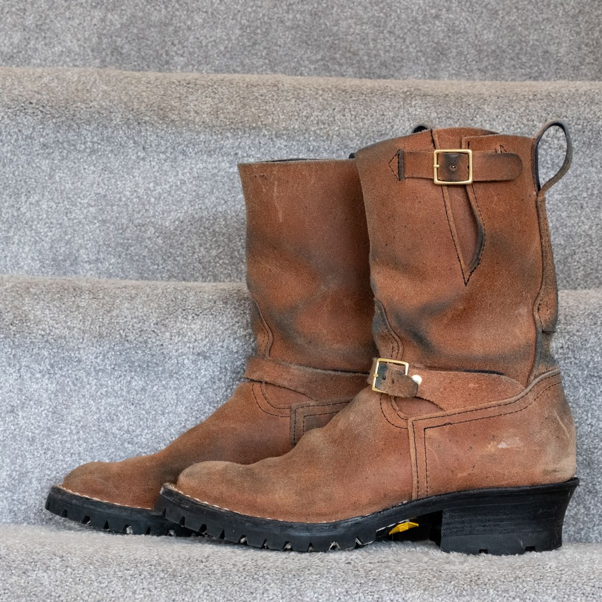 Photo by jononono on December 5, 2025 of the Nicks Pullman in Wickett & Craig Cobalt Double Stuffed Roughout.