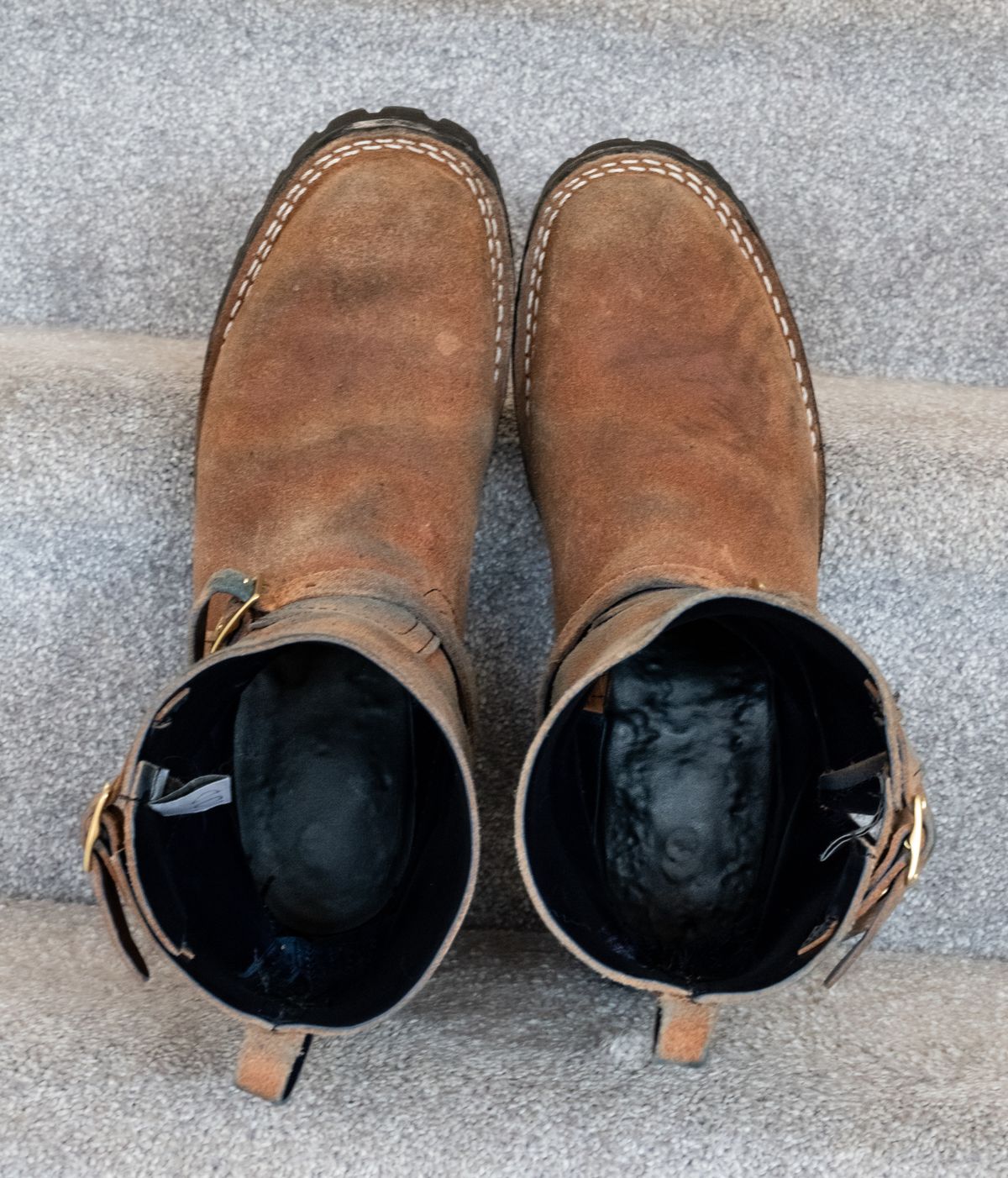 Photo by jononono on December 5, 2025 of the Nicks Pullman in Wickett & Craig Cobalt Double Stuffed Roughout.