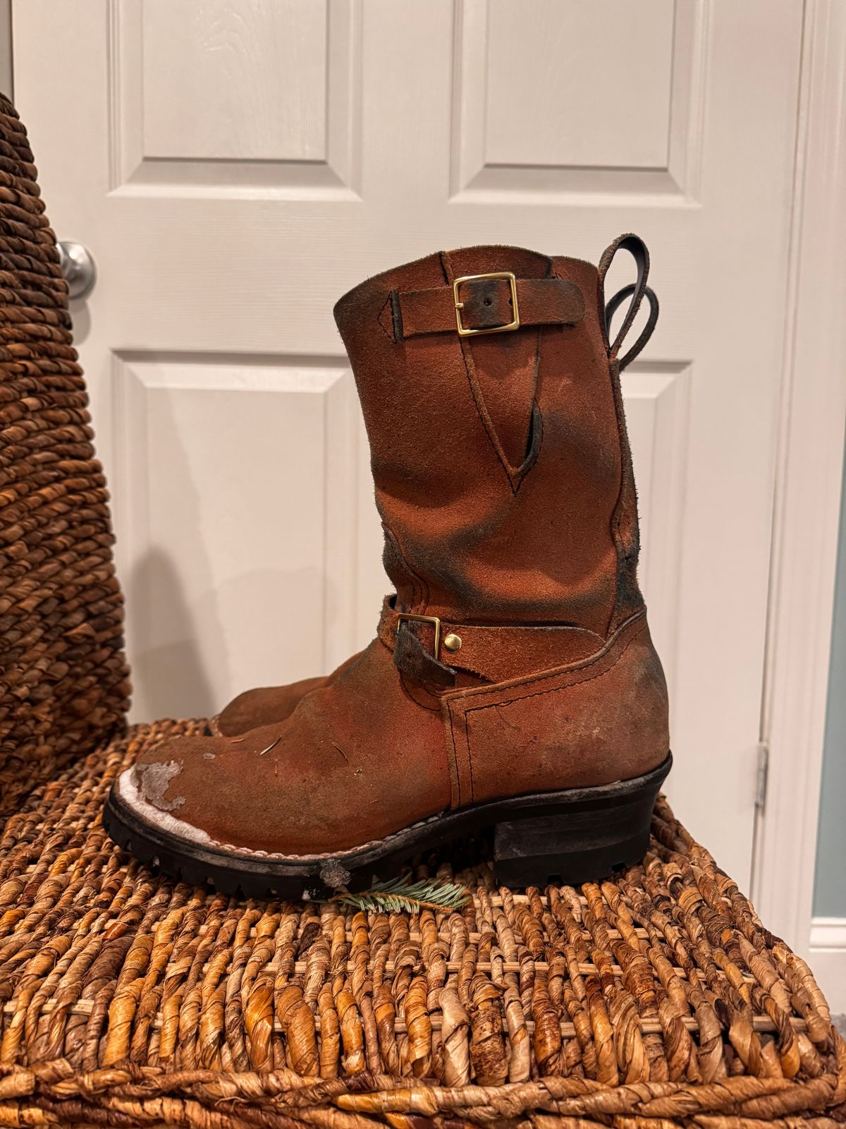 Photo by jononono on January 5, 2026 of the Nicks Pullman in Wickett & Craig Cobalt Double Stuffed Roughout.