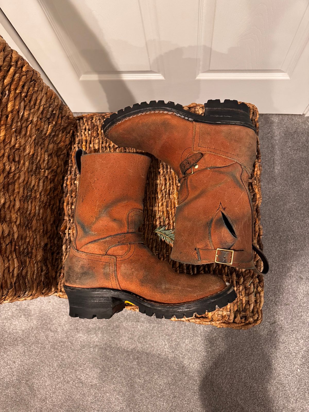 Photo by jononono on January 5, 2026 of the Nicks Pullman in Wickett & Craig Cobalt Double Stuffed Roughout.