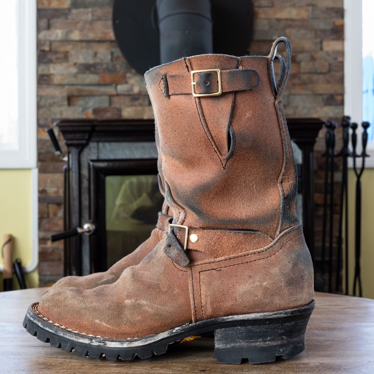 Photo by jononono on February 5, 2026 of the Nicks Pullman in Wickett & Craig Cobalt Double Stuffed Roughout.