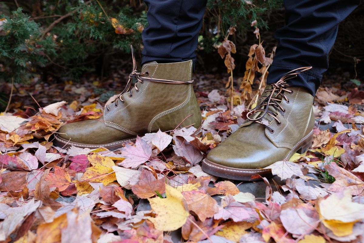 Photo by jononono on November 5, 2022 of the John Lofgren M-43 Service Shoes in Shinki Olive Shrunken Horsebutt.