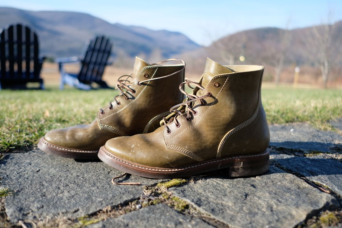 Photo by jononono on December 5, 2022 of the John Lofgren M-43 Service Shoes in Shinki Olive Shrunken Horsebutt.