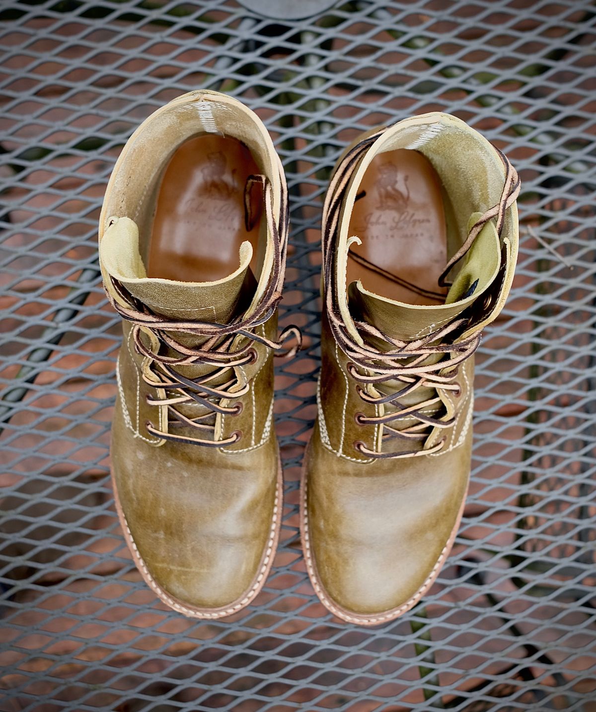 Photo by jononono on January 5, 2023 of the John Lofgren M-43 Service Shoes in Shinki Olive Shrunken Horsebutt.