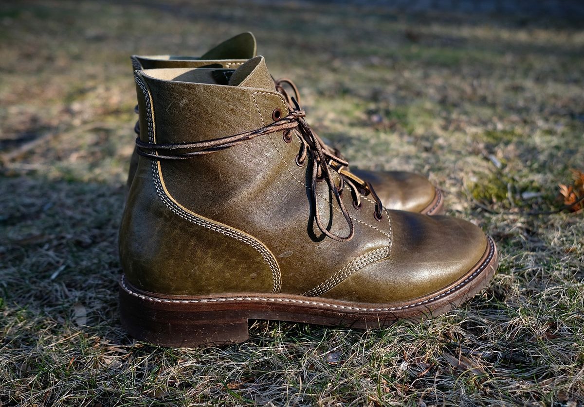 Photo by jononono on March 5, 2023 of the John Lofgren M-43 Service Shoes in Shinki Olive Shrunken Horsebutt.