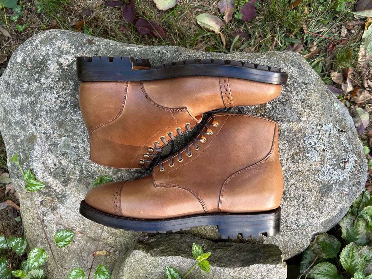 Photo by scitboot on October 2, 2025 of the Grant Stone Garrison Boot in Horween Dune Chromexcel.